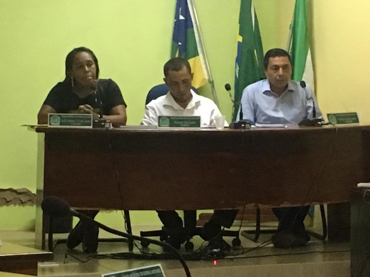 Vereadora renuncia à Segunda Secretaria de Câmara no Vale do Continguiba