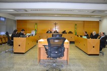 Empresa denuncia irregularidades em licitação do TCE