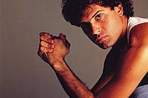 Cazuza/Véio Zuza: a estrela marcante que se apagou cedo demais