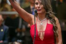 Desenhando o machismo. Aliás, vestindo