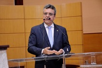 Luciano Pimentel: flexibilização do uso de máscaras para autistas