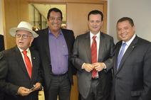 Carlos Montalvão: “Penso e estudo, logo gostaria de ser prefeito da Barra”