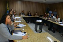 Deputadas decidem ampliar ações do Outubro Rosa