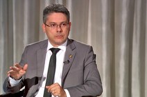 Alessandro Vieira receberá título de Cidadão Sergipano