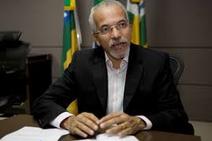 Presidente do Sindimed se retrata de declaração caluniosa contra Edvaldo