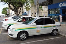SMTT prorroga prazo para recadastramento de táxi e transporte escolar
