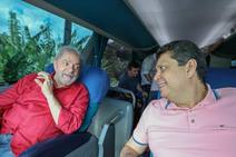 \"Tiros contra caravana de Lula são banditismo\", diz Márcio Macedo 