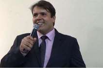 “O pré-candidato a vice mais provável hoje é Robson da Laranja”