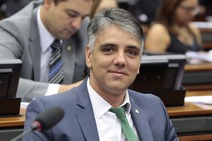 “Valmir quer desviar o foco do fracasso da sua gestão”, afirma Fábio Reis