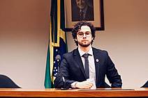 Com a bênção de Lula, Valadares Filho ganha uma segunda chance. Que ele compreenda e honre