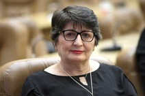 Maria defende garantia de direitos e empoderamento da mulher