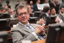 Laércio Oliveira: \"Reabertura da Fafen “traz muita esperança para SE