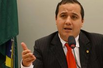 “Edvaldo não tem apetite de um gestor moderno”, afirma Valadares Filho