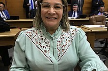 Janier pede ampliação da equipe técnica do Setor de Urologia do Huse