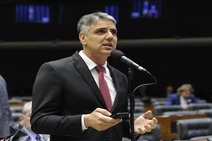 Fábio Reis apresenta ao Executivo medidas de prevenção ao coronavírus