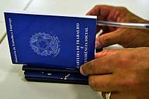 Os empregos apareceram no turismo. Mas cadê eles?