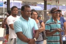 Assista: Rasgadinho cobra R$ 1.500 por ponto e ambulantes protestam 