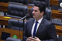 Deputado Gustinho Ribeiro diz que sentença da Justiça não o cassa e nem o deixa inelegível