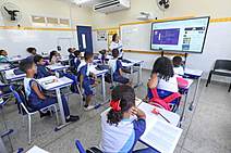 Prefeitura revoluciona a educação em Aracaju com modernização tecnológica das escolas municipais
