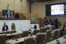 Deputados aprovam gratificação de até R$10 mil para juízes