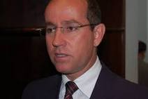 Josenito Vitale faz surpresa com nome novo-novíssimo que pode levar Senado este ano