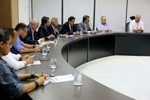 Jackson pede  prioridade para sergipanos nas obras da termelétrica