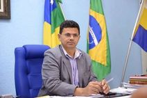 Políticos precisam ter posições e opiniões claras