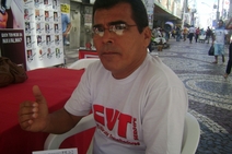  Debate sobre a vida dos trabalhadores sob as novas leis trabalhadores