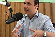 Valadares Filho admite “aproximação nacional” entre PSB e PT 