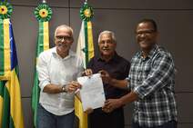 Edvaldo sanciona lei que torna o Cotinguiba patrimônio histórico de Aracaju