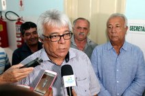 Por apelo da diretoria, Almeida e Jackson visitam hospital de Riachuelo