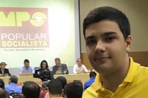 Aos 17 anos, Valadares Neto já observa as cenas políticas