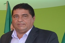 Ex-prefeito de Telha é indiciado por desvio de verba