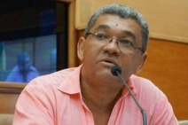 Está calor em Aracaju, não é? Corta mais uma árvore pra ver se refresca