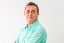 Intimidado por ameaças, Eduardo Cassini deixa Sergipe