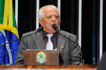 Elber Batalha defende que Valadares Filho vote em Bolsonaro logo neste domingo