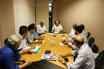 Governo busca alternativas  para o Hospital Amparo de Maria