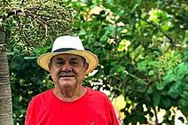 Quando um gênio tropeça e a vida segue. Ou, um alô pro Carlos Cauê