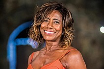 O peso do julgamento e a coragem de viver