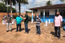 Agricultores de Lagarto recebem trator e kit de irrigação que consomem menos água 