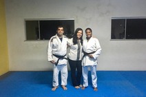 Duas mulheres unidas por um objetivo: levar a atleta Geovanna ao pódio argentino