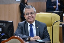 Elber Batalha: “É uma vitória da democracia e da justiça fiscal”