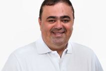 Cansei de ouvir que o Brasil é o país do futuro. Eu quero o presente! 