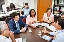 Conbasf discute implantação de aterros sanitários 