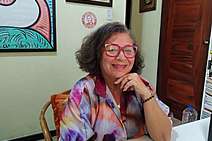 Professora Ângela Melo defende vacinação prioritária de grávidas