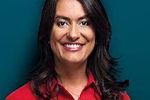 Eliane Aquino lança pré-candidatura a federal