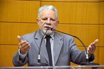 Para Gualberto, senador Alessandro Vieira desrespeitou a Alese