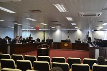 Vídeo: Adiado julgamento da ação contra lei que aumenta o IPTU