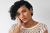 Opinião - Em “Serei Minha”, Mariana Teles Feitosa propõe gritos imperativos de autoconquista