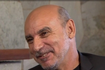 Operação cumpre mandados em investigação envolvendo Fabrício Queiroz